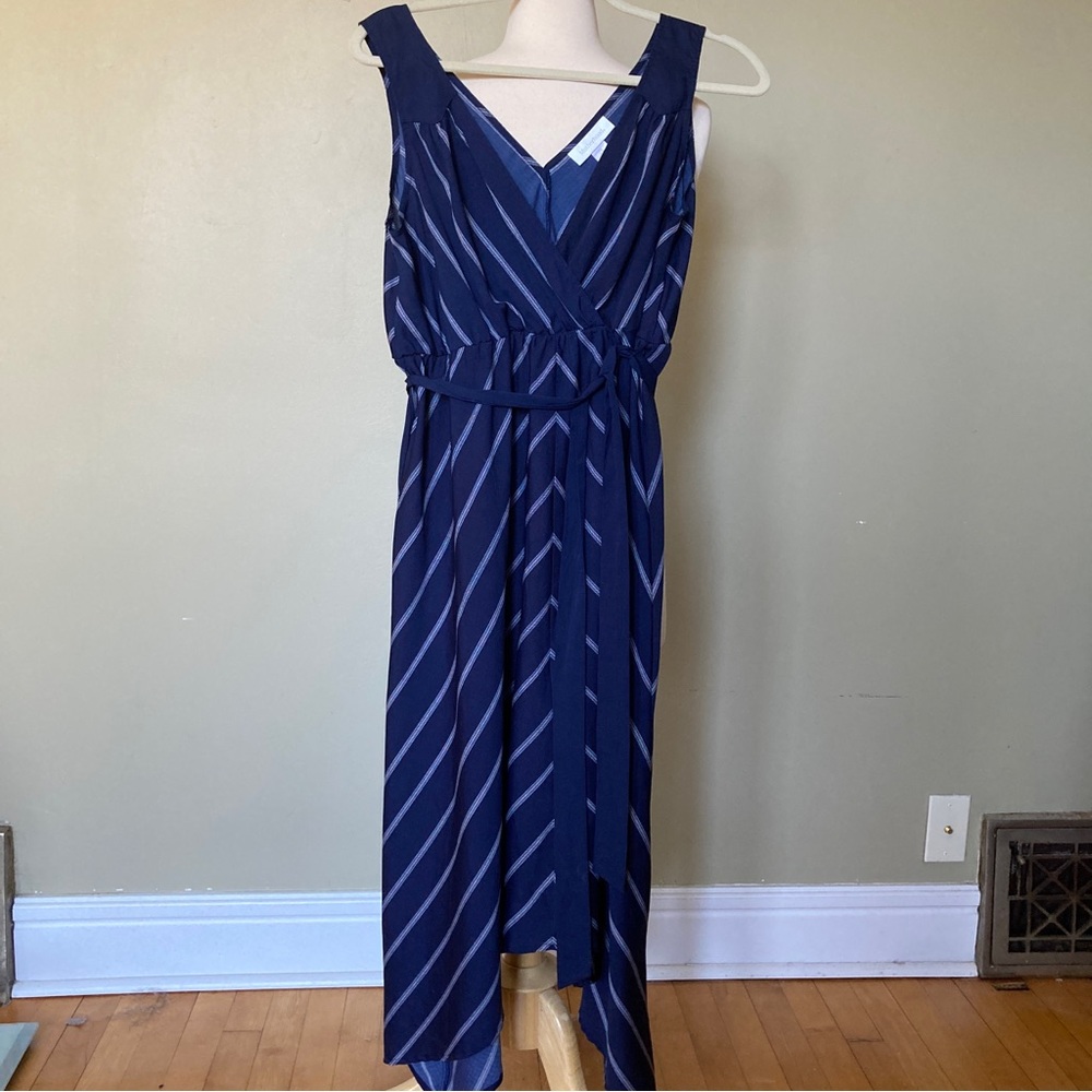 MOTHERHOOD MATERNITY Sleeveless Dress